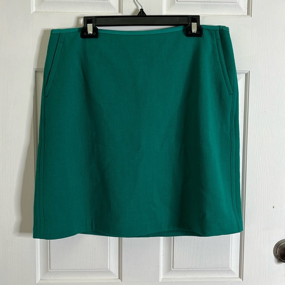 Lafayette 148 New York Mini Skirt Women's size 14 Wool Academia Preppy Green NWT